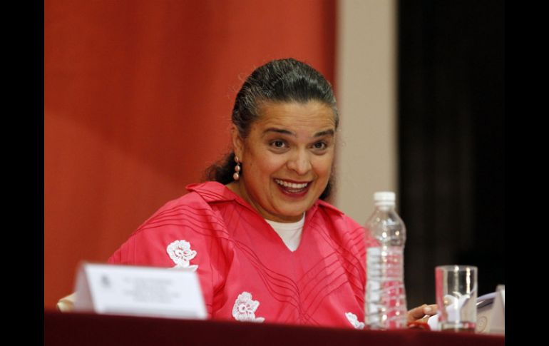 El PRI rechaza alianza con perredistas para bloquear a Beatriz Paredes (en la imagen). ARCHIVO  /