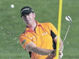 El golfista sueco, Peter Hanson, terminó la tercera ronda con una ventaja de un golpe sobre el estadounidense Phil Mickelson. REUTERS  /