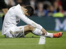 Crisitano Ronaldo y el Rela Madrid siguen perdiendo ventaja ante el Barcelona. AP  /