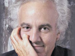 La obra de Francisco Martín Moreno, La disculpa, se público por primera vez en 1993. ESPECIAL  /