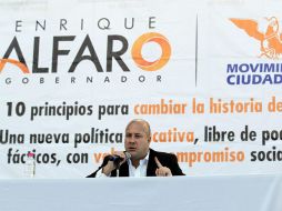 Los estudiantes que acudieron al evento de Alfaro manifestaron su simpatía por el político.  /