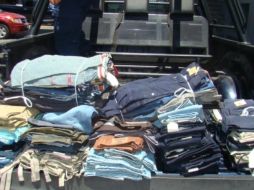 Mercancía robada que confiscó la Policía municipal de Guadalajara. ESPECIAL  /