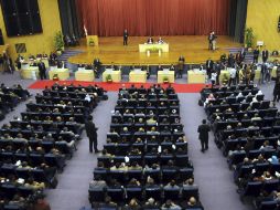 Fotografía de archivo que muestra una reunión de legisladores antes de la elección de los miembros de la Asamblea. ARCHIVO  /