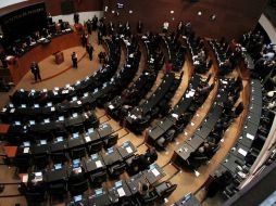 La minuta original presentada en el Senado contemplaba la exención a quienes percibieran hasta 25 salarios mínimos. ARCHIVO  /