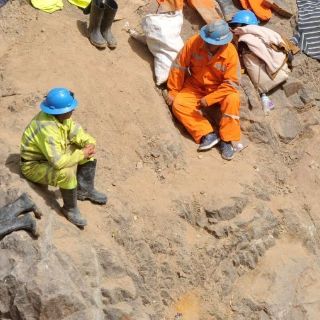 A punto de terminar túnel para rescate de mineros en Perú