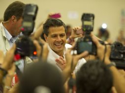 Cuando Peña Nieto realizó su campaña para el Estado de México, firmó 600 compromisos que, presume, cumplió.  /