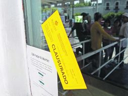 Una leyenda advierte a los visitantes de la clausura del Parque Rehilete Alcalde.  /