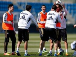 El Real Madrid realizó las últimas jornadas de entrenamiento con la mira puesta en el Atlético. ESPECIAL  /