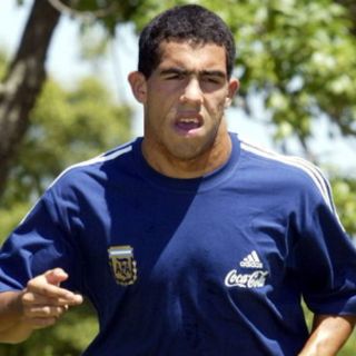 Carlos Tévez vuelve a ser titular en el City