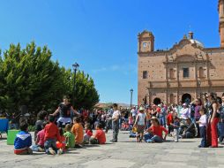Las actividades están programadas en el jardín principal a las 21:00 horas. ARCHIVO  /
