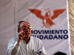 Esteban Garaiz Izarra expuso ante alrededor de 200 personas su reflexión sobre la situación política del país.  /