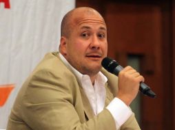 Alfaro Ramírez tambié acudió con habitantes de Oblatos en Guadalajara.  /