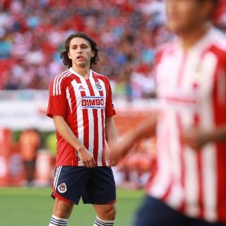 Chivas realiza trabajo regenerativo