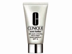 • Even better dark spot correcting hand cream SPF 15. CORTESÍA  /