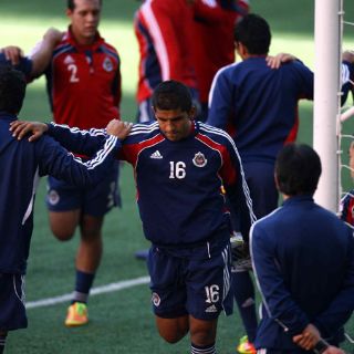 Chivas reporta a seis lesionados