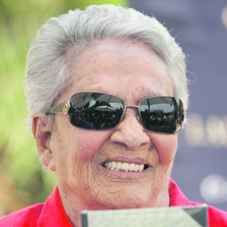 Chavela Vargas presenta ''La luna grande''