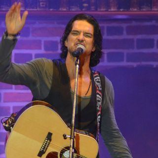 Cautiva Ricardo Arjona a los argentinos