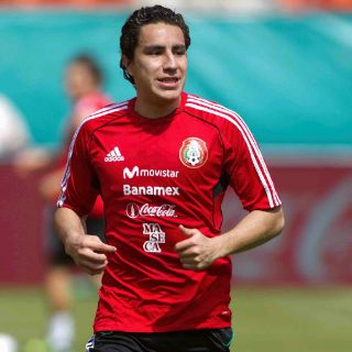 Regreso de Efraín Juárez a México no sería retroceso