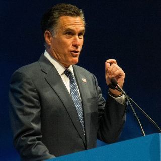 Romney seduce a miembros de la asociación del rifle en EU