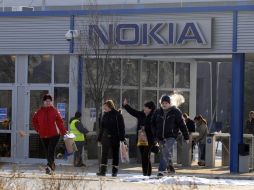 La compañía finlandesa Nokia, podrá registrar pérdidas en los dos primeros trimestres del año. ARCHIVO  /