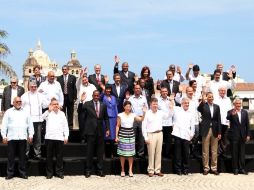 Antes de dar a conocer las conclusiones, los mandatarios se tomaron la llamada 'foto de familia'. NOTIMEX  /