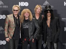 Matt Sorum, Steven Adler, Duff McKagan y Slash, integrantes de la banda de rock Guns N' Roses. REUTERS  /