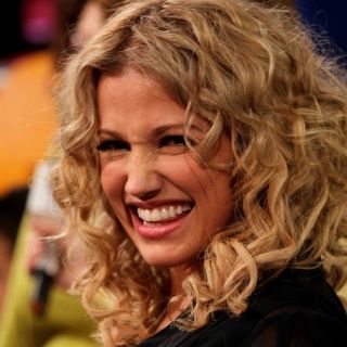 Sostiene Fanny Lu que el hombre ''es un mal necesario''