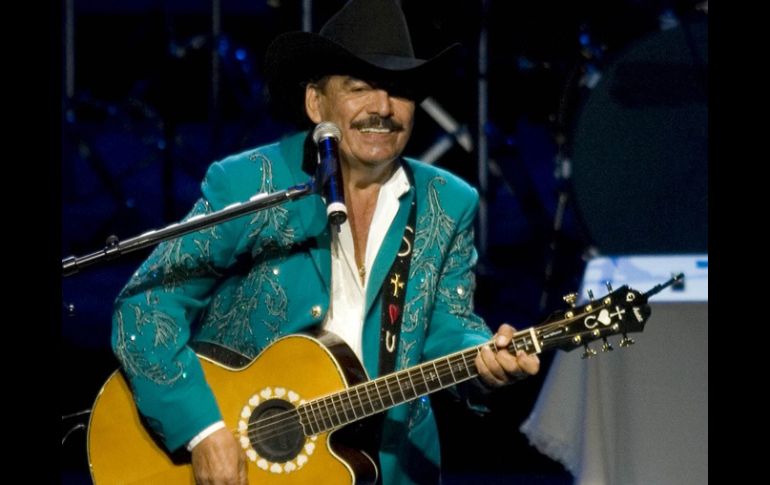 Joan Sebastian y Aguilar también se presentarán el 29 del mismo mes en el Allstate Arena. ARCHIVO  /