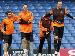 Los ingleses desafían las predicciones de los corredores de apuestas, quienes ven como favorito al conjunto de Guardiola. AP  /