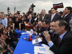 Tras pocos minutos se suspendió el debate entre priistas y panistas sobre los compromisos de Enrique Peña Nieto. EL UNIVERSAL  /