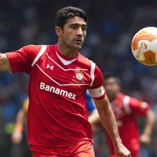 Toluca reconoce trayectoria de 'Sinha'