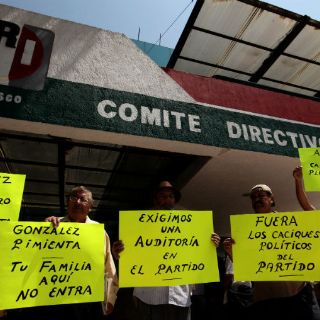 Priistas piden destituir al dirigente estatal González Pimienta