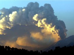 El volcán se encuentra en semáforo color amarillo, fase 3. NTX  /