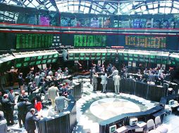 La Bolsa Mexicana de Valores cerró con un ascenso de 0.17% respecto al nivel previo. ARCHIVO  /