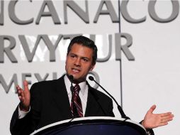 Peña Nieto dice que de llegar a presidente hará que paguen más impuestos quienes más tienen. NTX  /