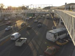 Proponen un retorno deprimido sobre Periférico para cambiar de dirección Norte a Sur, a la altura del Río Seco. ARCHIVO  /