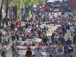 Los normalistas se han manifestado varias veces este año. ARCHIVO  /
