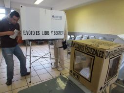 En los comicios federales de 2009 el IFE abrió 40 mil paquetes electorales. ARCHIVO  /