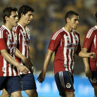Atlas y Chivas sólo se juegan el orgullo en el Clásico