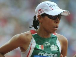 La tlaxcalteca Karina Pérez obtuvo la plata en los cinco mil metros, categoría elite. ARCHIVO  /