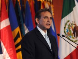 El enviado especial del Departamento de Estado para Asuntos de Energía Internacionales, Carlos Pascual. ARCHIVO  /