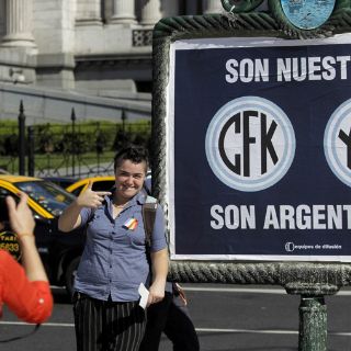 Grandes empresas Argentina exigen que expropiación YPF cumpla leyes