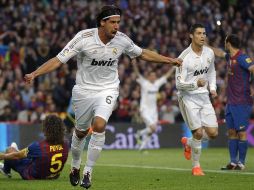Sami Khedira festeja el primer gol del partido al minuto 18. AP  /