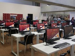 El acuerdo permitirá mejores instalaciones de sistemas que modernicen los servicios tecnológicos en los gobiernos latinos. ARCHIVO  /