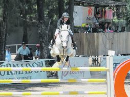 Juan Pablo Gaspar se llevó el primer lugar de la categoría 1.20 metros al finalizar su recorrido con un tiempo de 57.80 segundos.  /