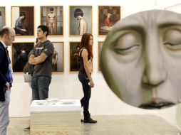 Galeristas, artistas y público en general, acudieron a Zona MACO Arte Contemporáneo 2012 para observar y comprar. NTX  /