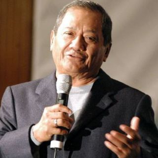 Rechaza Armando Manzanero le rindan un homenaje en Chichén Itzá