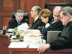 La Corte determinó que el magistrado presidente de la Cuarta Sala del TAE, no violó una suspensión de la Corte.ESPECIAL  /