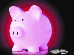 Los especialistas afirman que cuando los niños son pequeños, lo mejor es empezar a ahorrar por medio de una alcancía. ESPECIAL  /