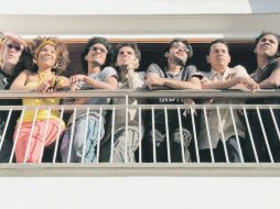 La agrupación llega con un álbum recopilatorio de sus 15 años en los escenarios. ESPECIAL  /